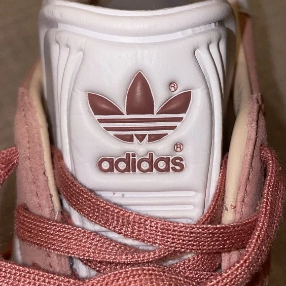 NWOT Adidas Women’s Gazelle Ash Pink Sneaker Size 8.5 - Picture 7 of 8